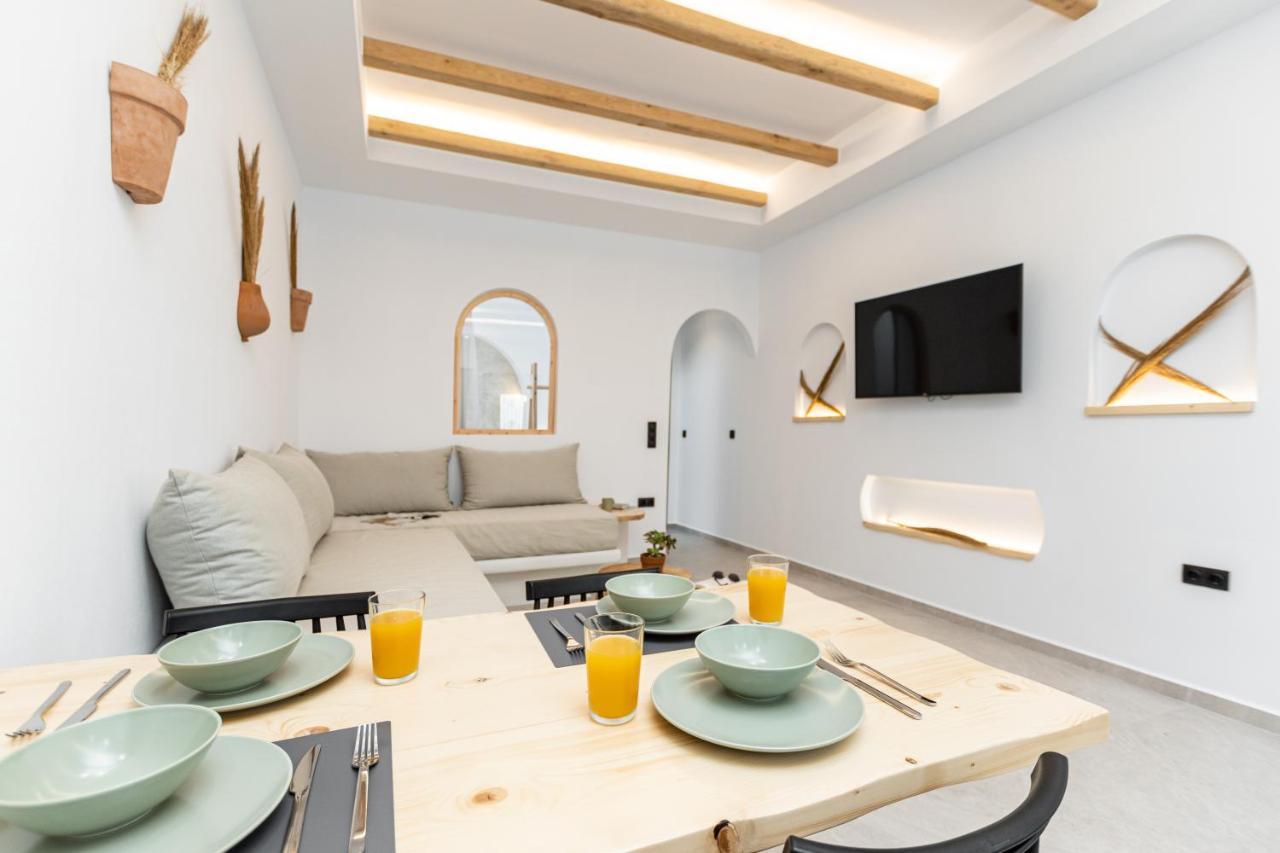 Adama'S Suites Naxos City エクステリア 写真