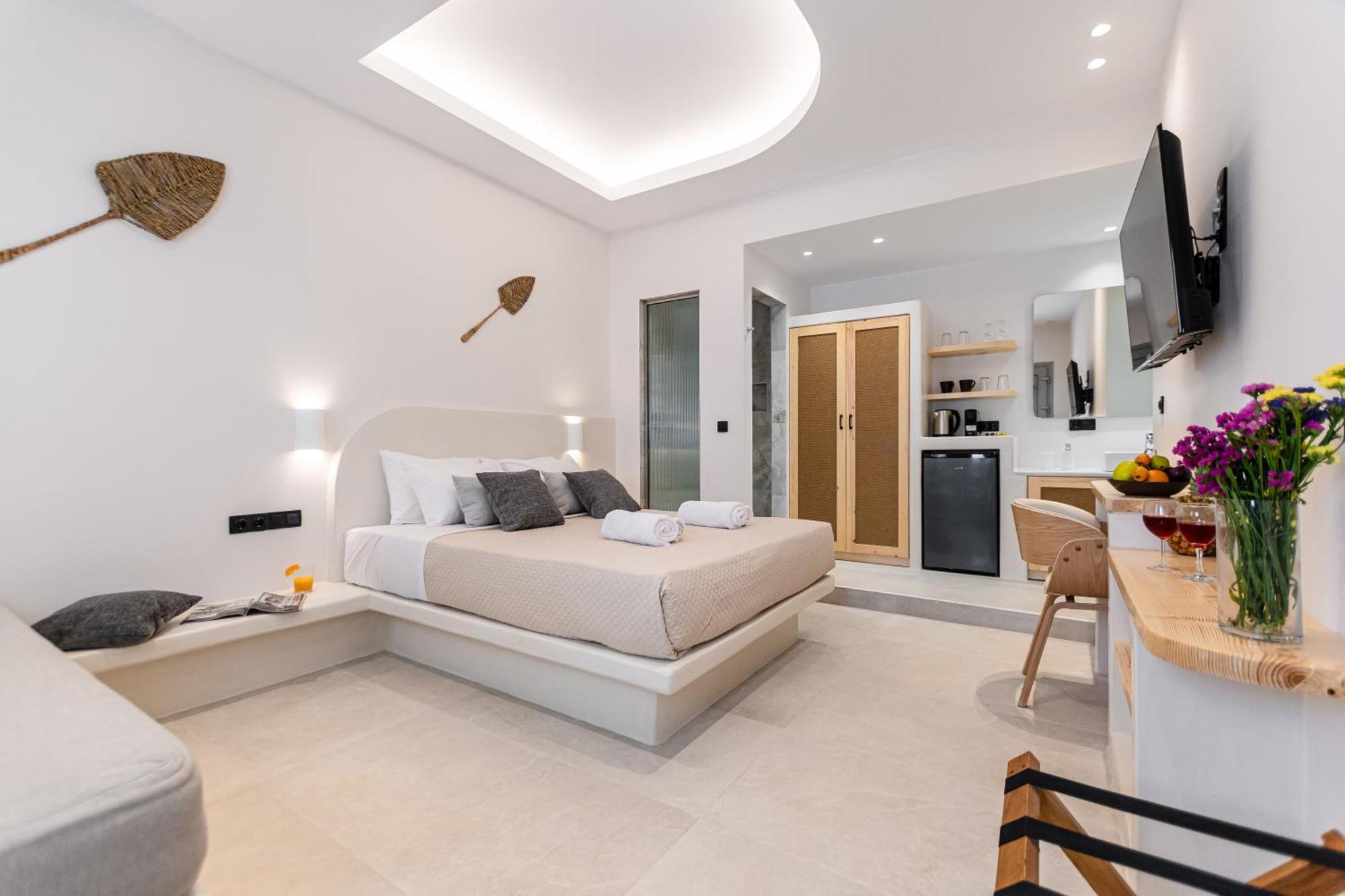 Adama'S Suites Naxos City 部屋 写真
