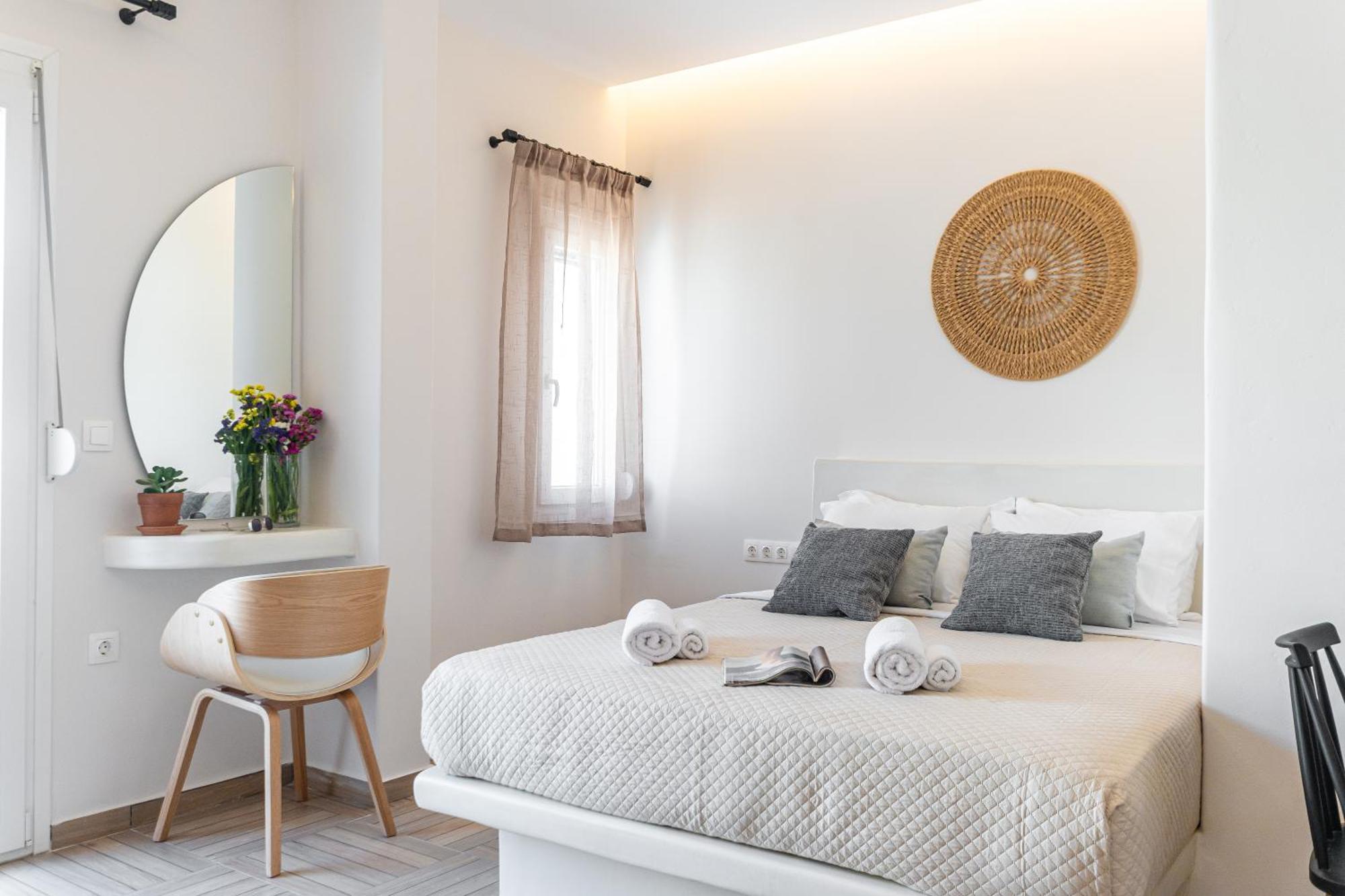 Adama'S Suites Naxos City エクステリア 写真